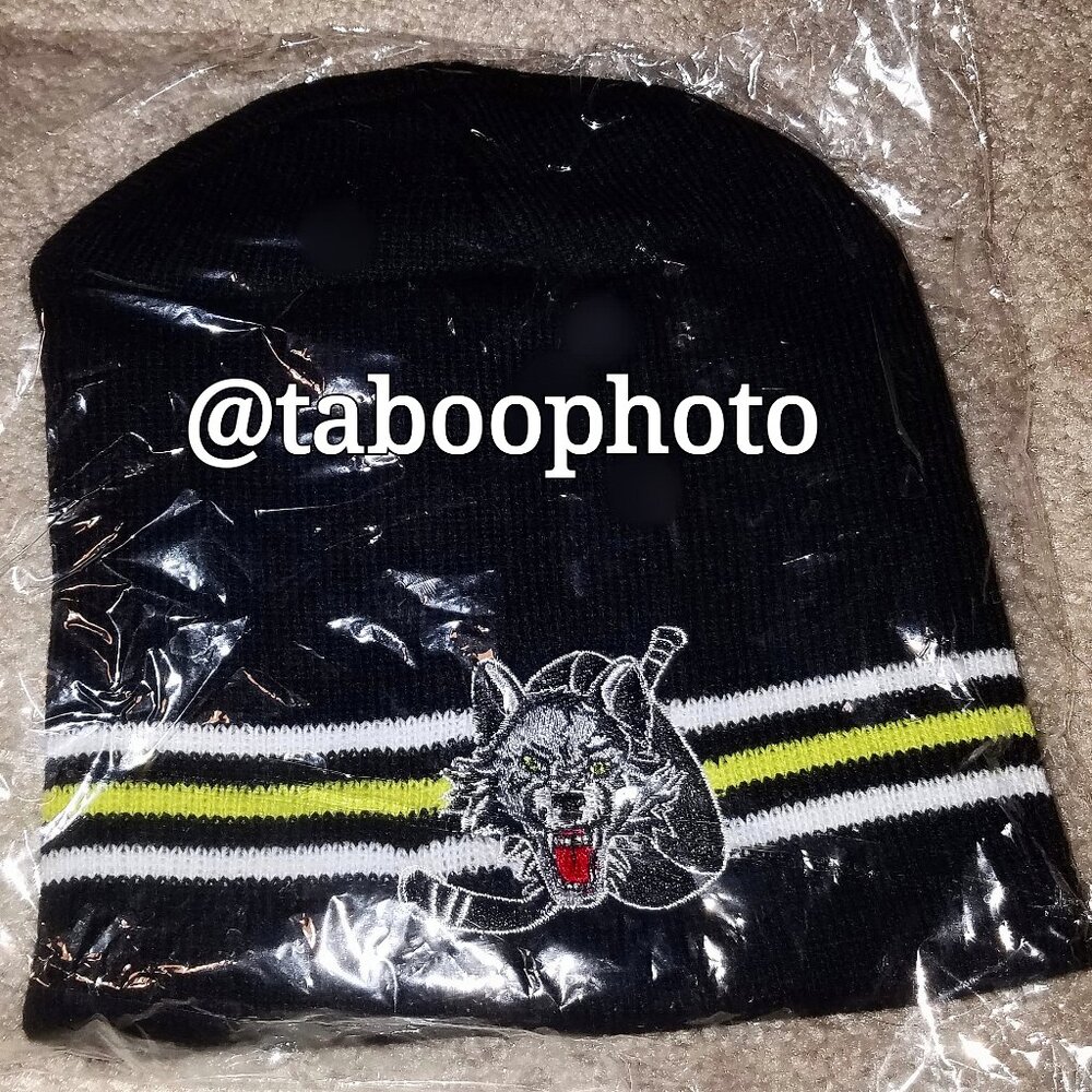 Chicago Wolves Hockey Hat Beanie Caps Black One Size